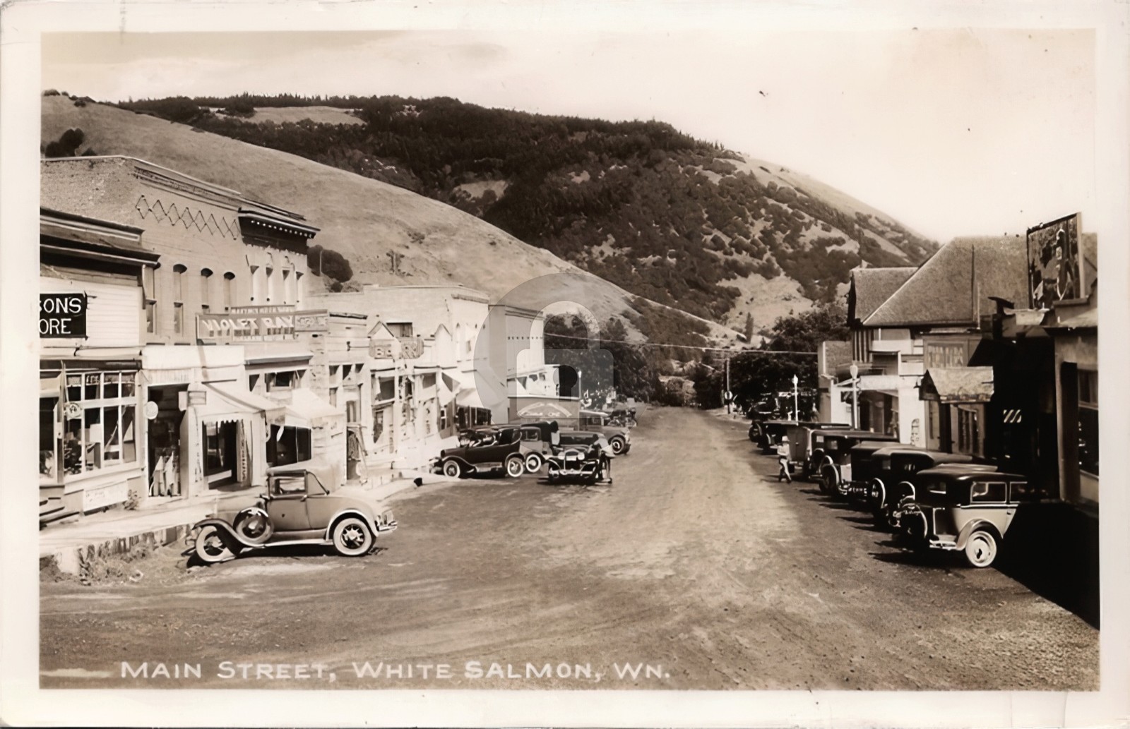 1930s White Salmon WA Washington Main Street View RPPC Photo Postcard COPY