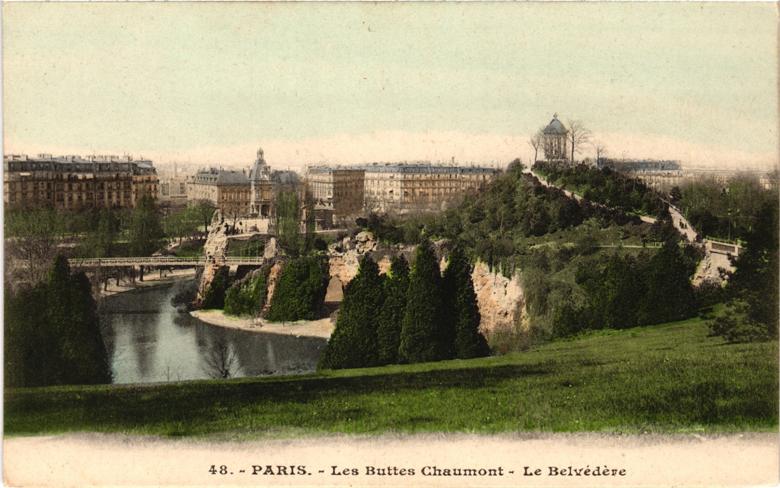 FRANCE Paris ~ Le Belvédère, Parc des Buttes-Chaumont Vintage Postcard