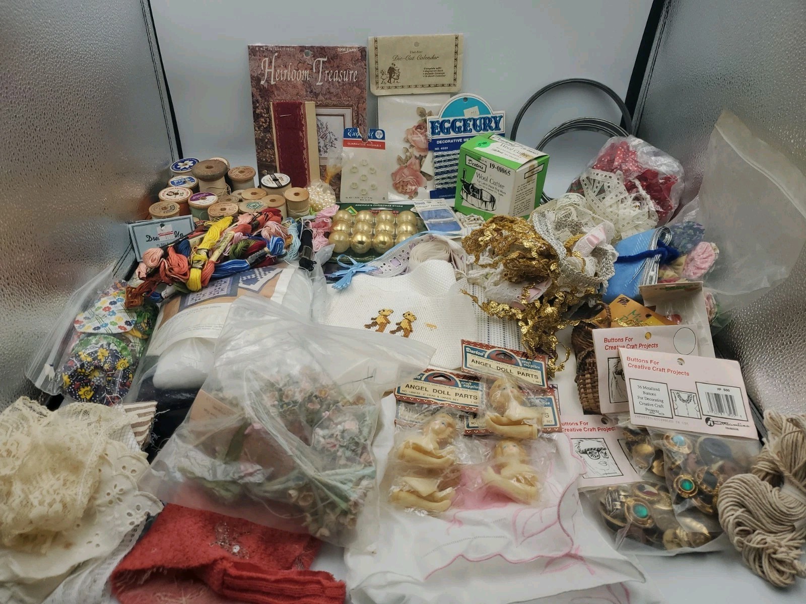 Vintage Junk Drawer Sewing Crafting Lot Seamstress DIY Huge Variety Spools