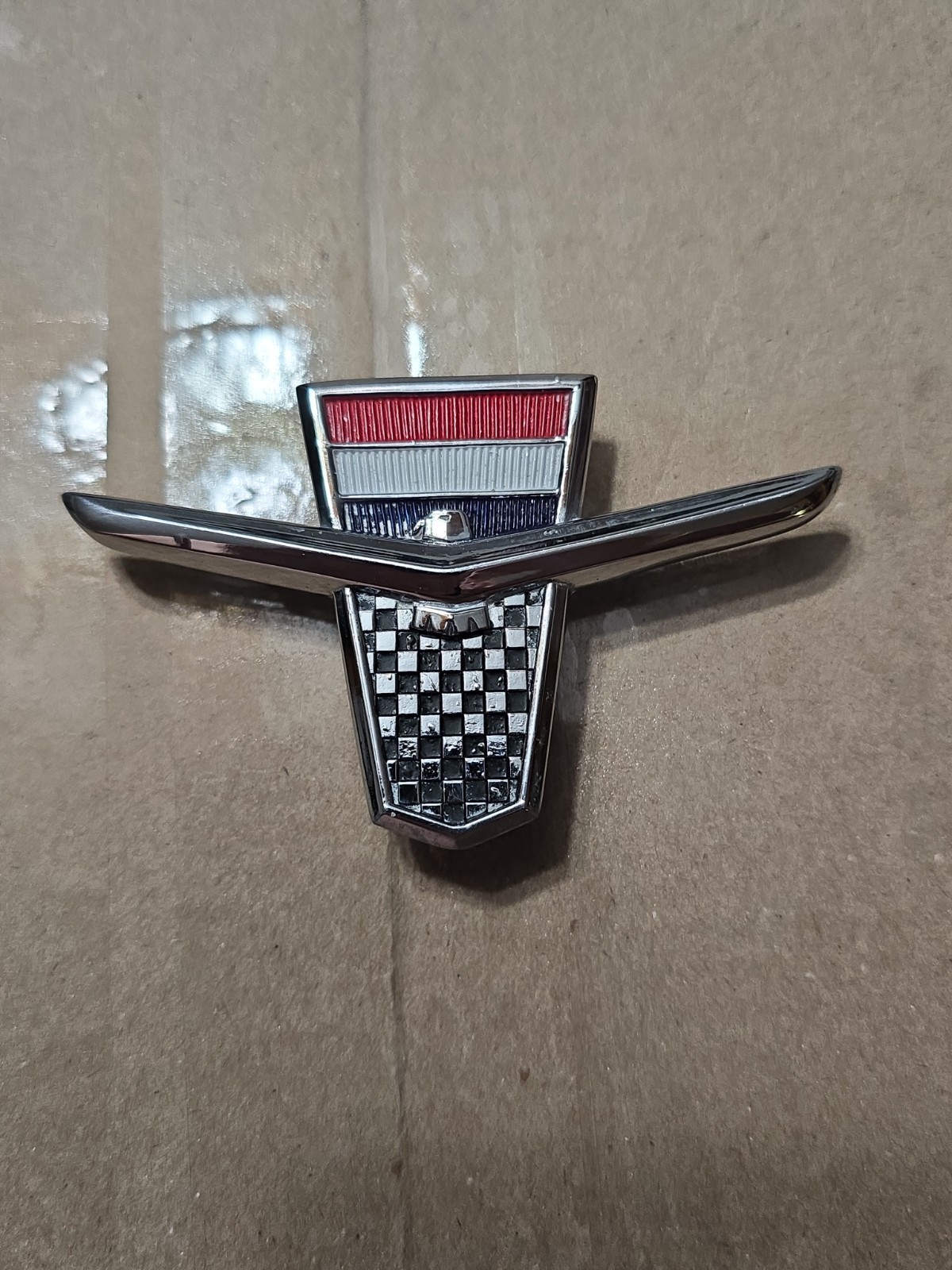 1961 1962 1963 Ford Thunderbird Roadster Fender Ornament Emblem 