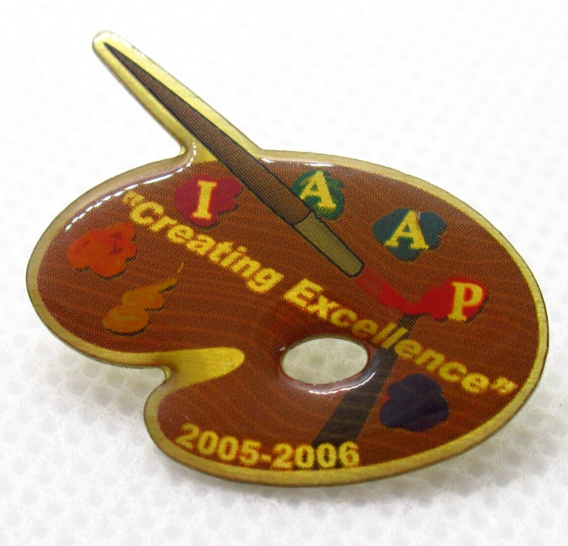 IAAP Lapel Pin Creating Excellence 2005 2006 Artist Palette International Assoc