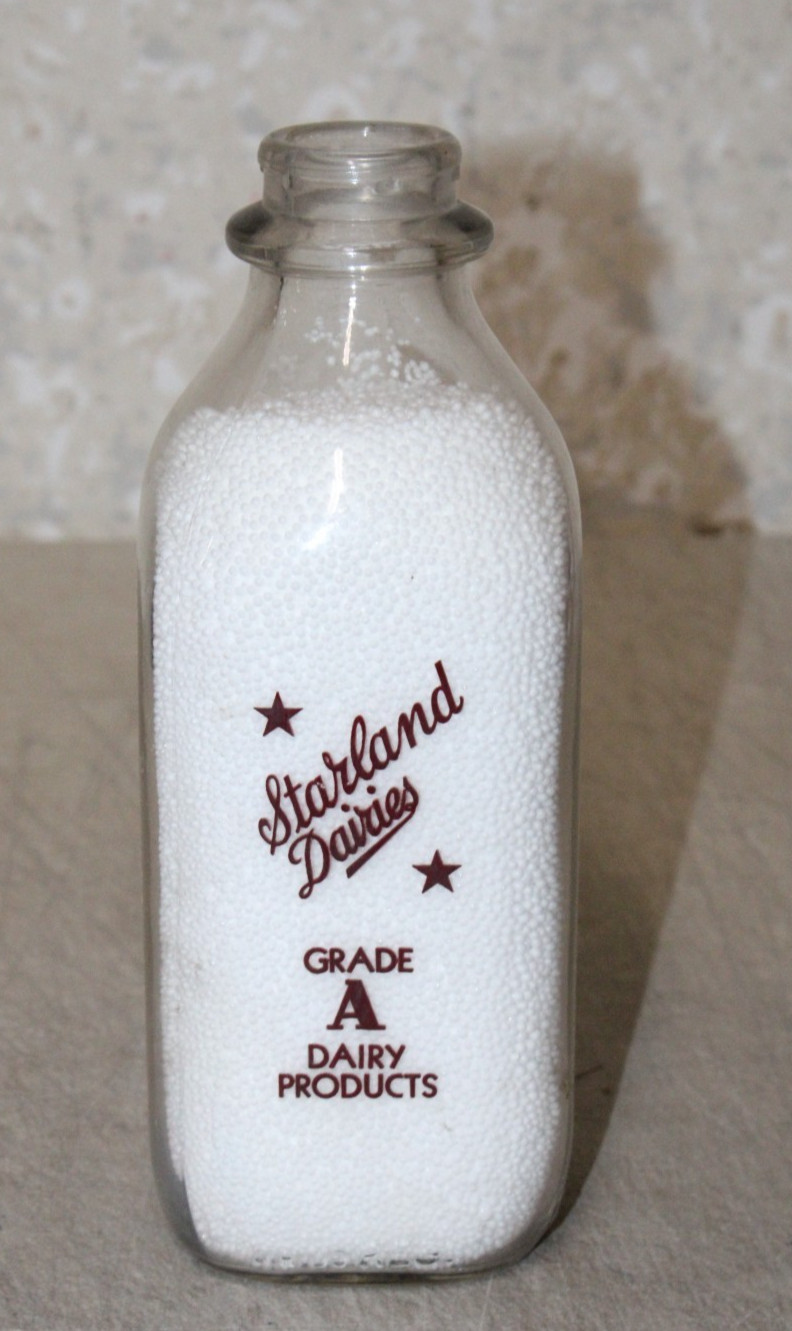 SAVANNAH GA STARLAND DAIRIES MILK BOTTLE QUART TRPQ ACL SAVANNAH GA STARLAND DAIRIES MILK BOTTLE QUART TRPQ ACL