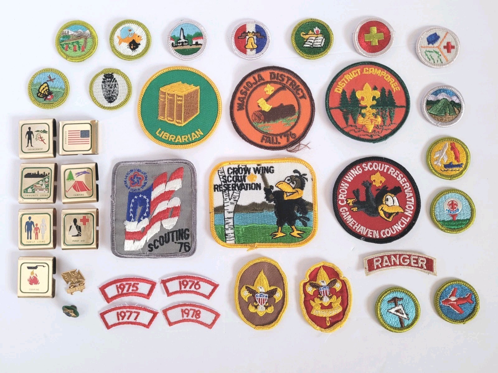 Vintage 1970s Mixed Lot 35+ Boy Scout Patches Bolo Clips Crow Wing Pins Badges