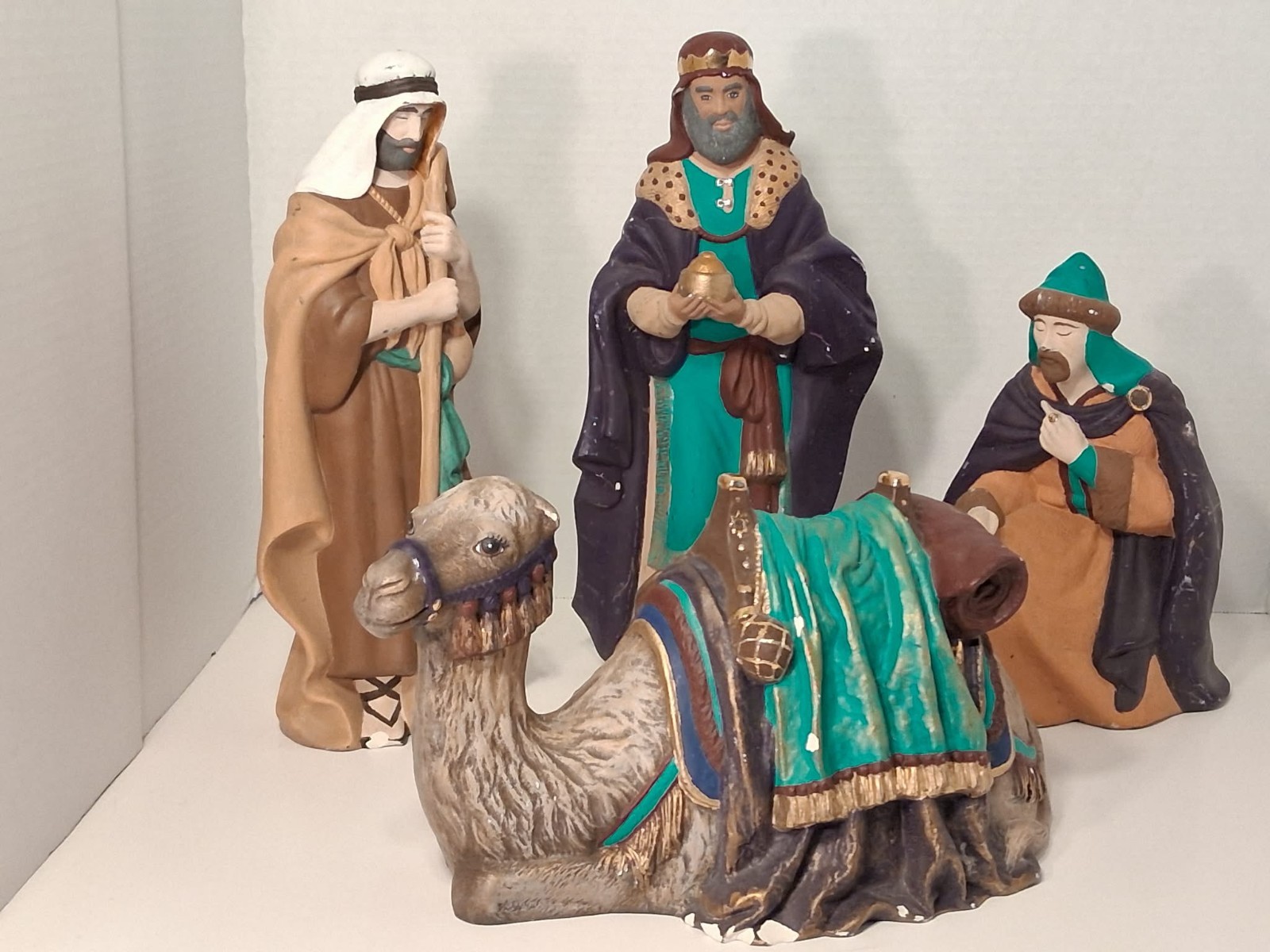Vintage Ceramic Nativity Wisemen Three Kings Camel Replacement Figurine Set Larg Vintage Ceramic Nativity Wisemen Three Kings Camel Replacement Figurine Set Larg