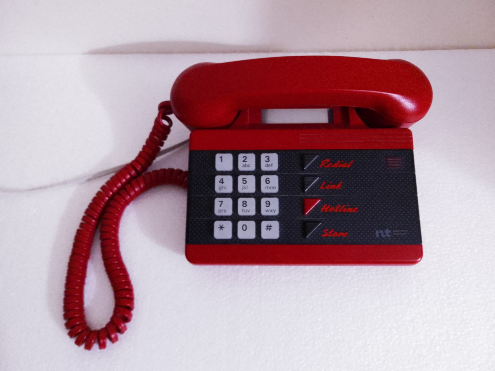 Vintage Northern Telecom PRIORITY LN 10 Red Telephone 1980\'s - Fully Working Vintage Northern Telecom PRIORITY LN 10 Red Telephone 1980\'s - Fully Working