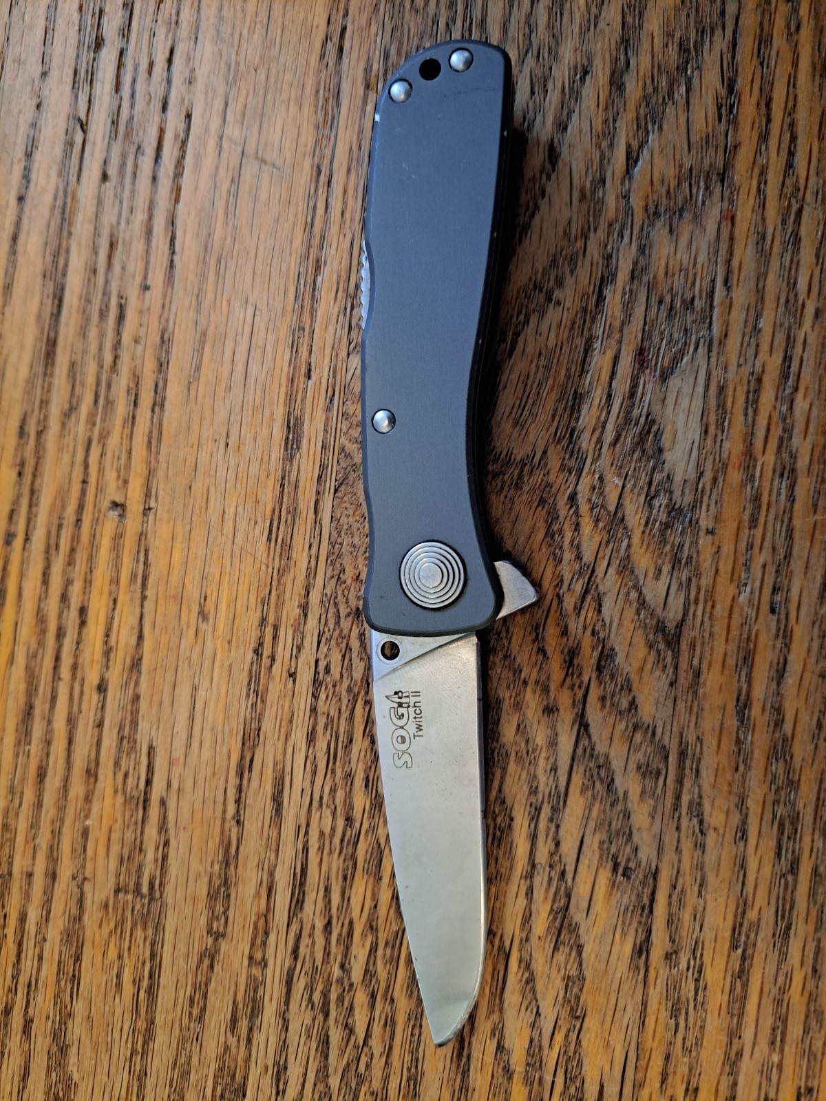 SOG Twitch II Folding Knife SOG Twitch II Folding Knife