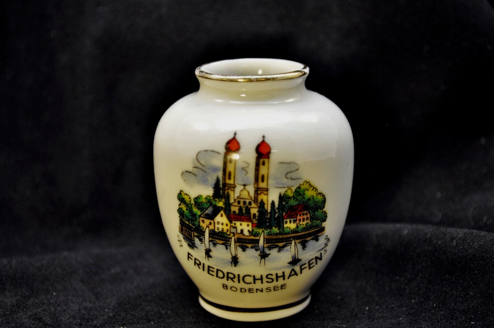 Friedrichshafen Germany Souvenir Vase - Approximately 2-1/2\