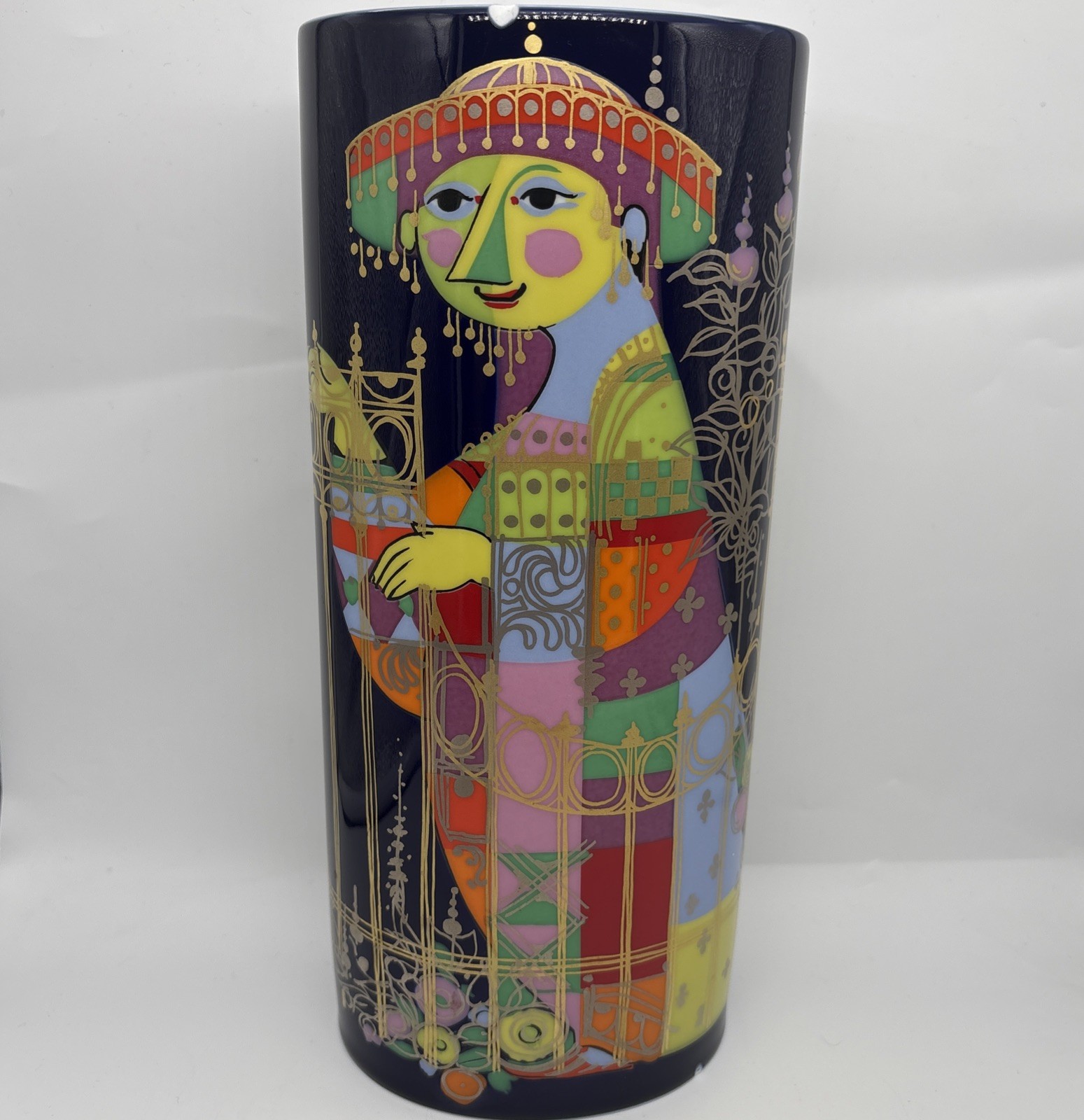 Vtg 70’s Rosenthal Bjorn Wiinblad 1001 Nacht 11”Tall Vase Chipped Vtg 70’s Rosenthal Bjorn Wiinblad 1001 Nacht 11”Tall Vase Chipped