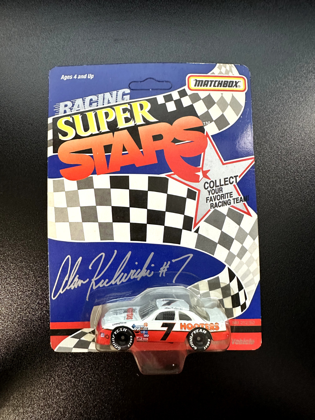 Matchbox | #7 Alan Kulwicki (Orange & White + Hooters) | Ford | 1991
