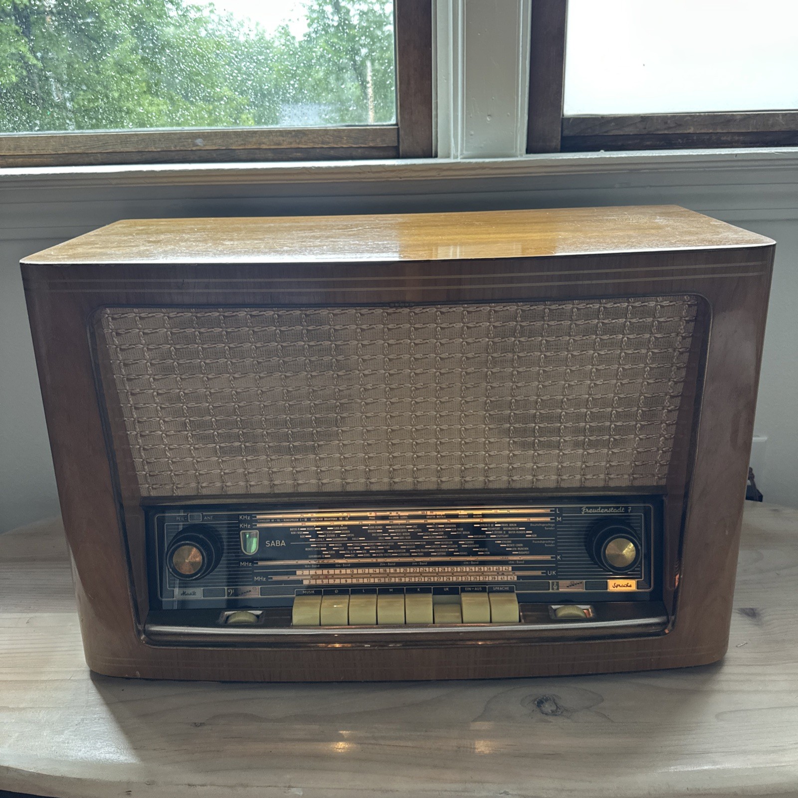 SABA Freudenstadt 7 1956 German Tube Radio Working AM/FM/SW Auto + Manual Tuning SABA Freudenstadt 7 1956 German Tube Radio Working AM/FM/SW Auto + Manual Tuning