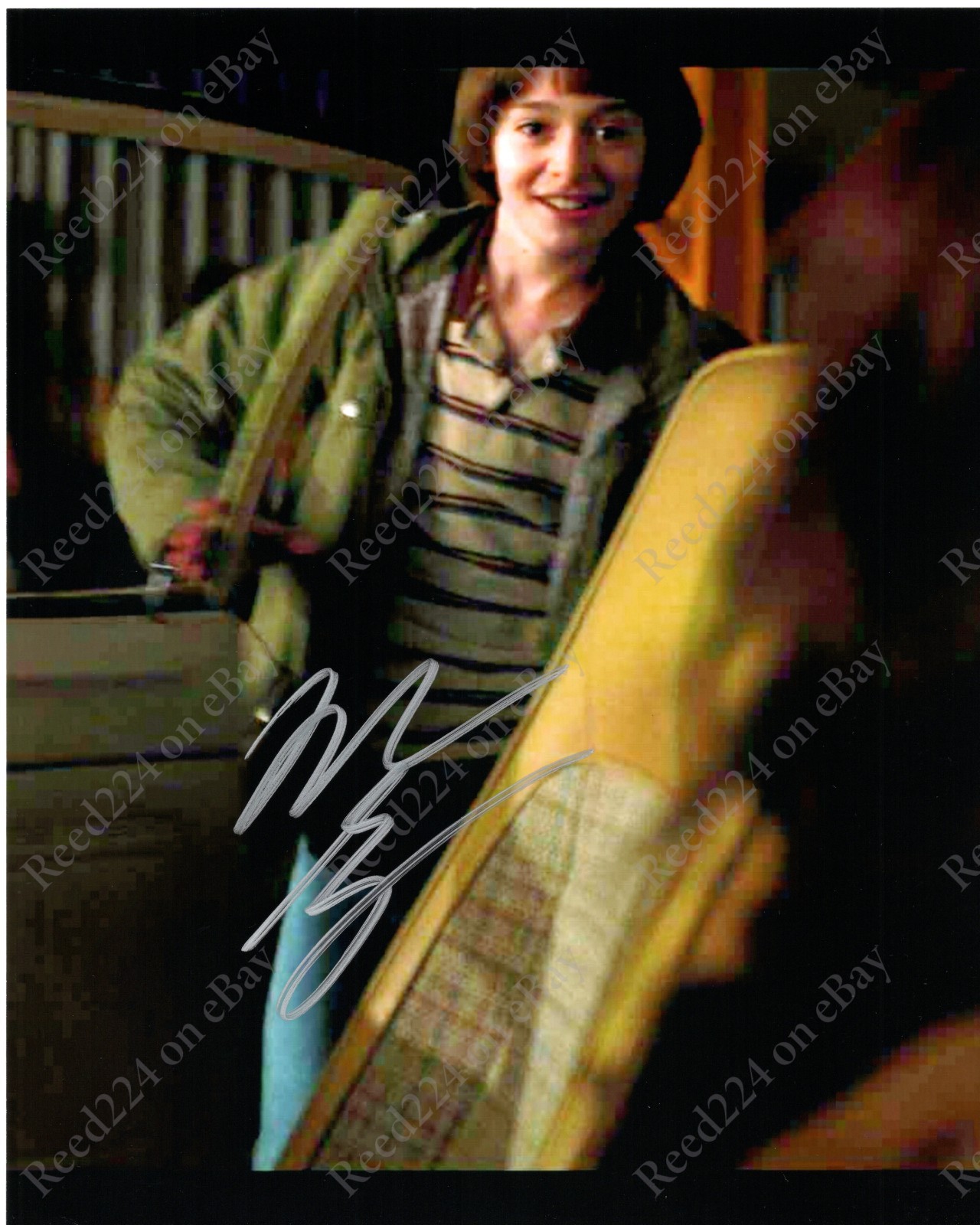 Noah Schnapp Signed 8x10 Photo UACC COA + Date, Location, & Event Details