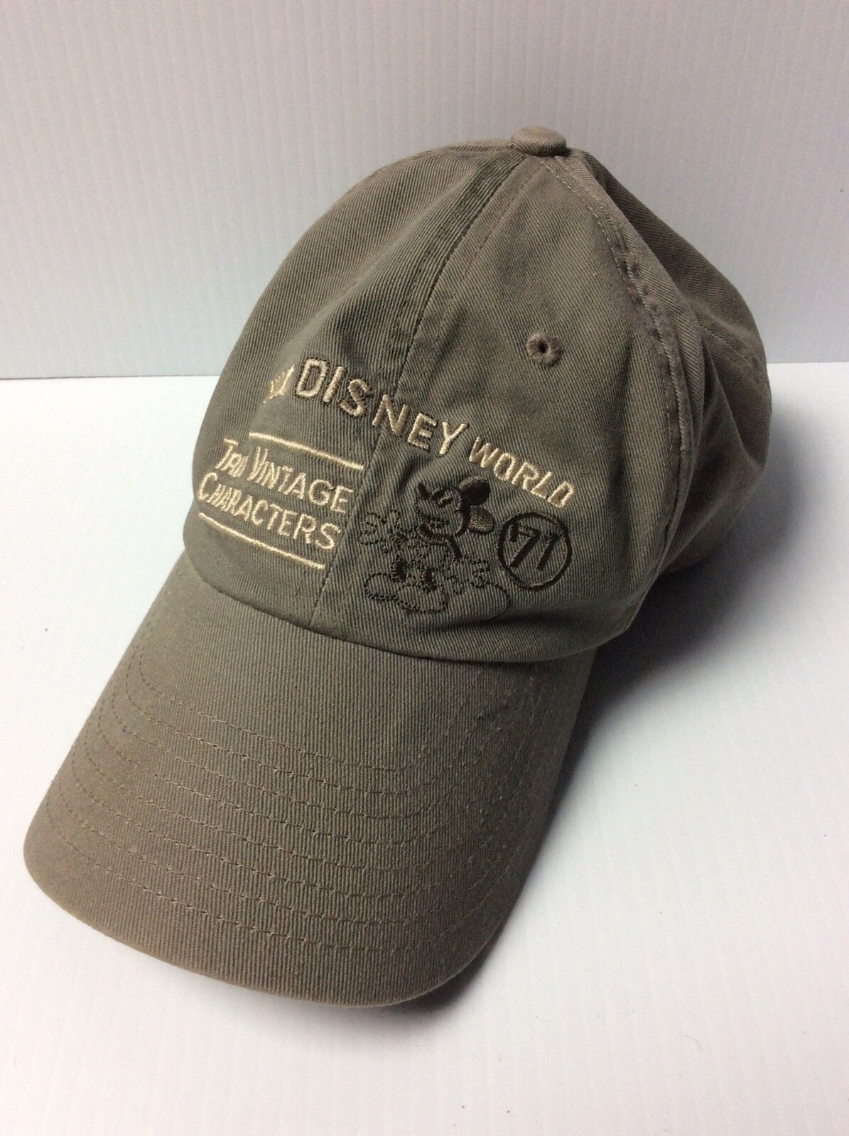 Walt Disney World Hat Adjustable Mickey Mouse Baseball Cap Gray H006