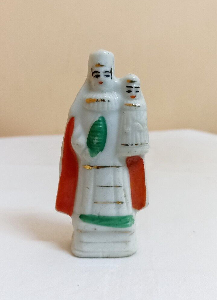 Christian Mother Mary & Jesus Porcelain Statue Figurine Idol Antique Vintage D6