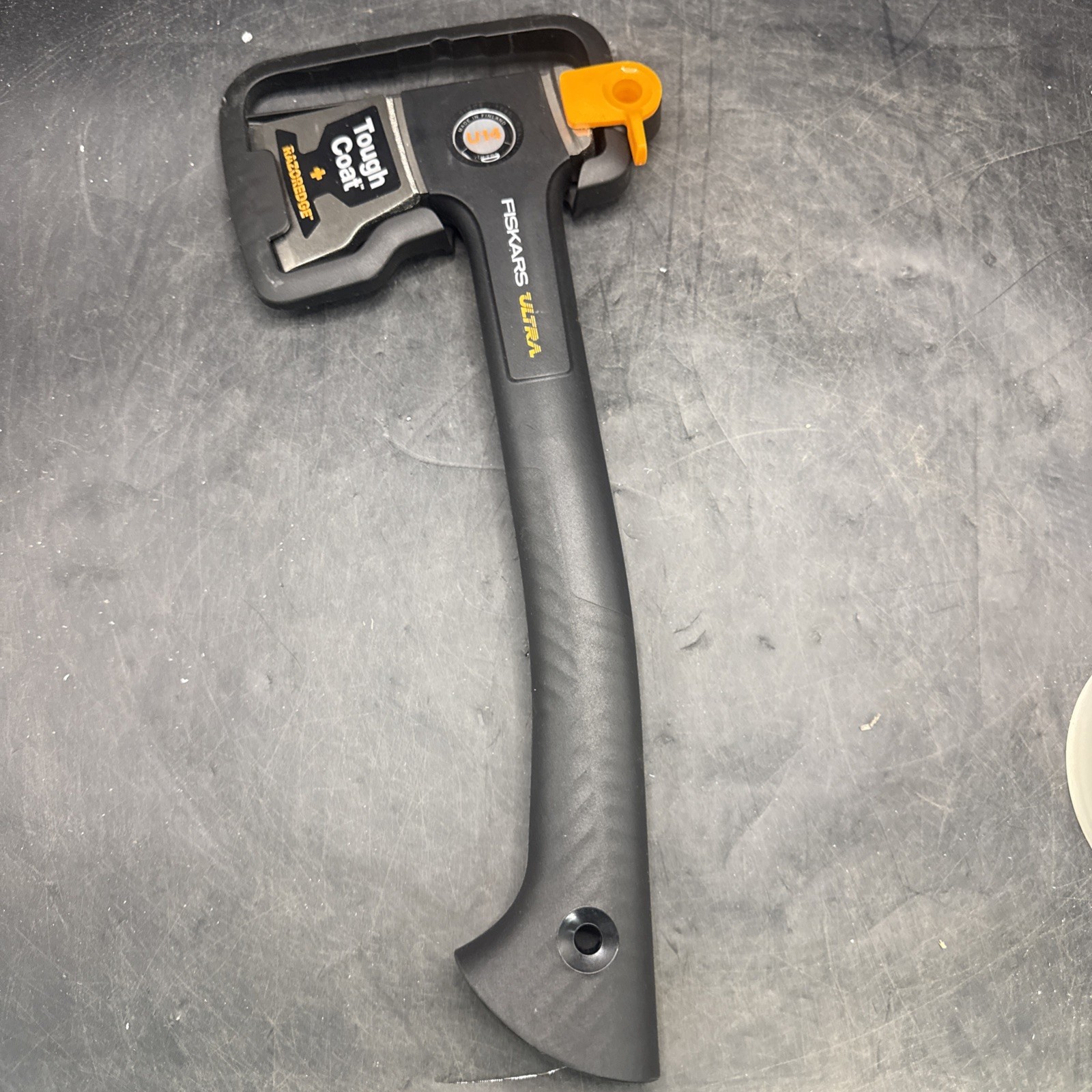 Fiskars U14 Universal Hatchet 14\