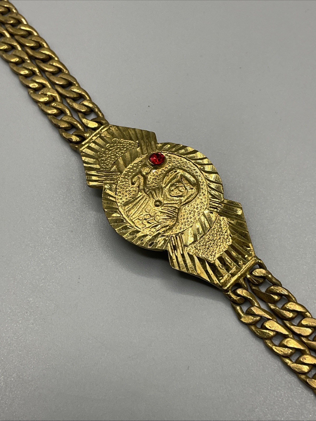 Vintage Catholic Religious Gold Tone Chain 8.5” Bracelet