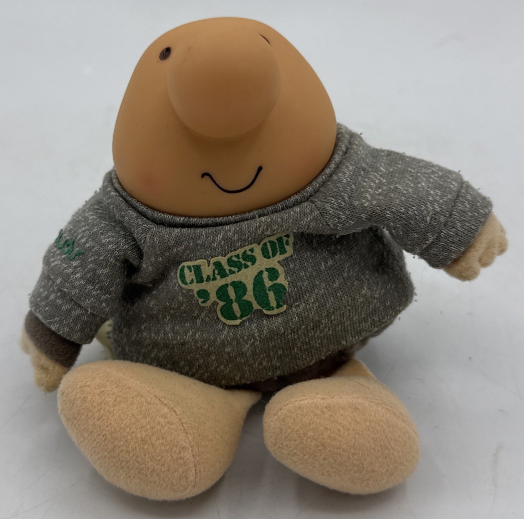 Ziggy doll Class Of 1986 With Grey Sweater