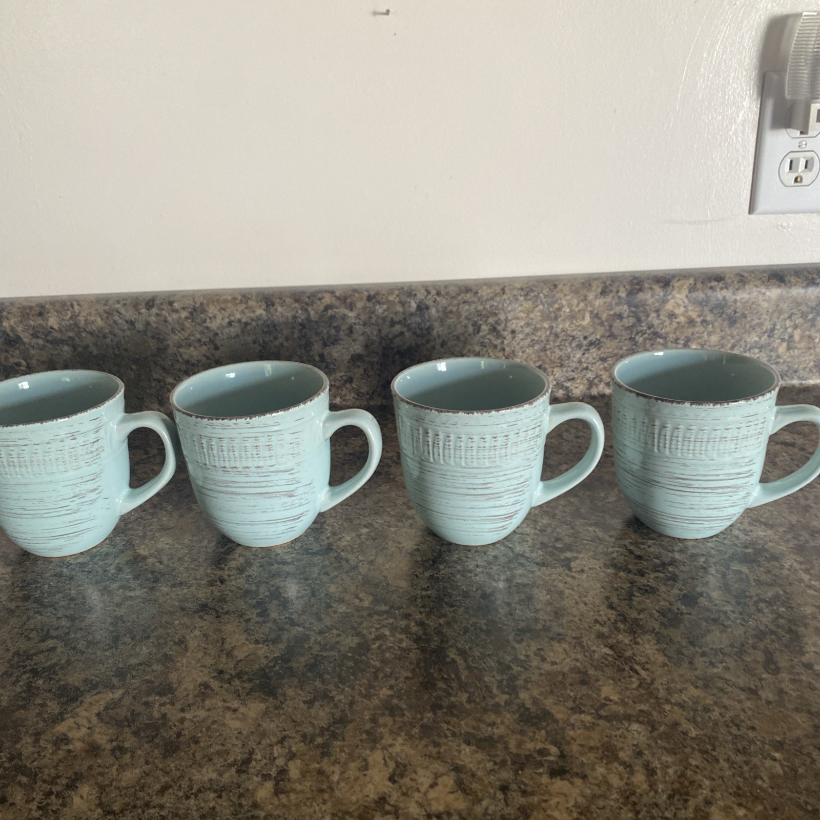 Home Essentials cosenza aqua mugs set of 4