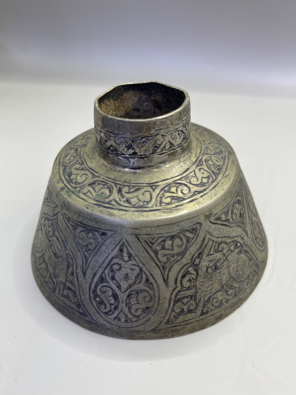 rare ancient near eastern silvered vessel pictoral depictions of beasts