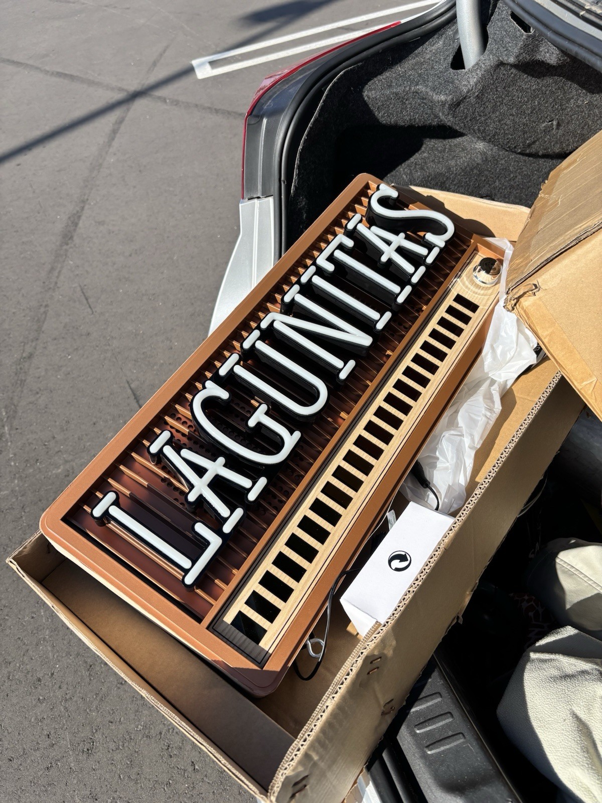 Lagunitas Brewing Co LED Lagunitas Brewing Co LED