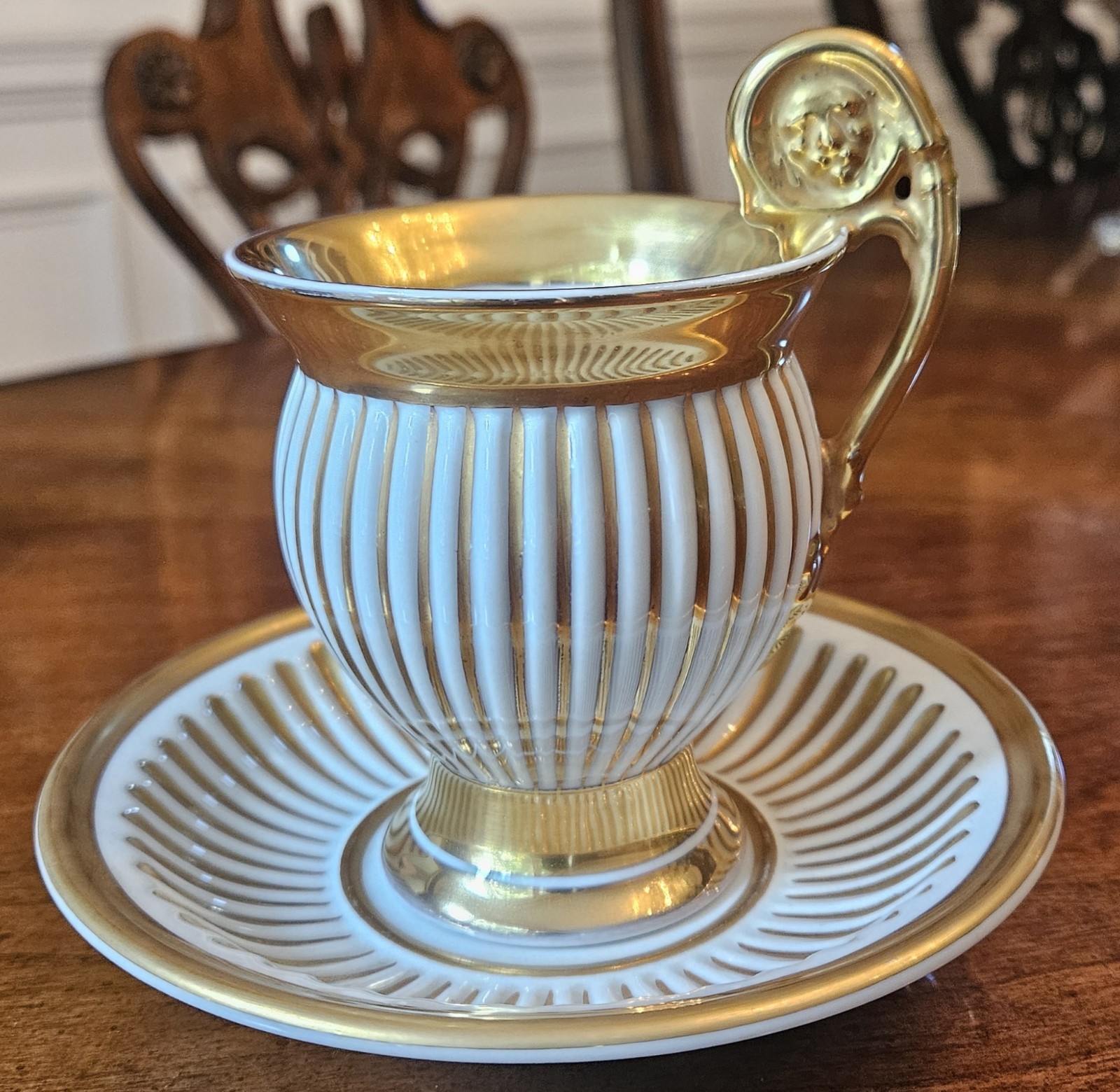 Royal Porzellan Manufaktur RPM Gold Lion Handle Coffee Demitasse Cup Saucer