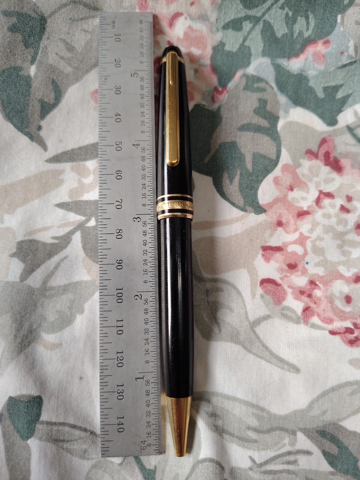 GENUINE MONTBLANC MEISTER STUCK BLACK RESIN BALL POINT PEN MADE IN GERMANY GENUINE MONTBLANC MEISTER STUCK BLACK RESIN BALL POINT PEN MADE IN GERMANY