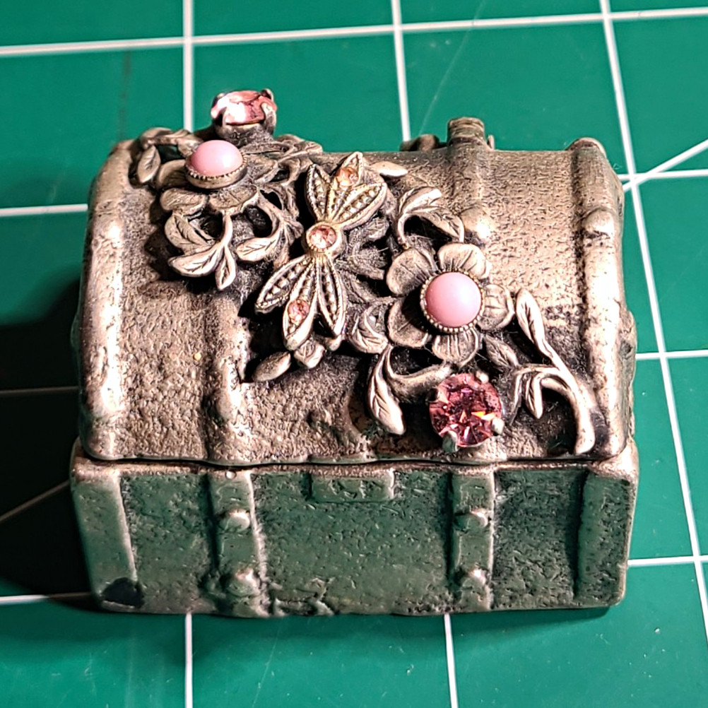 Antique Nicla Oggetti Silver Stamped AG 925 Metal Floral Trinket Box