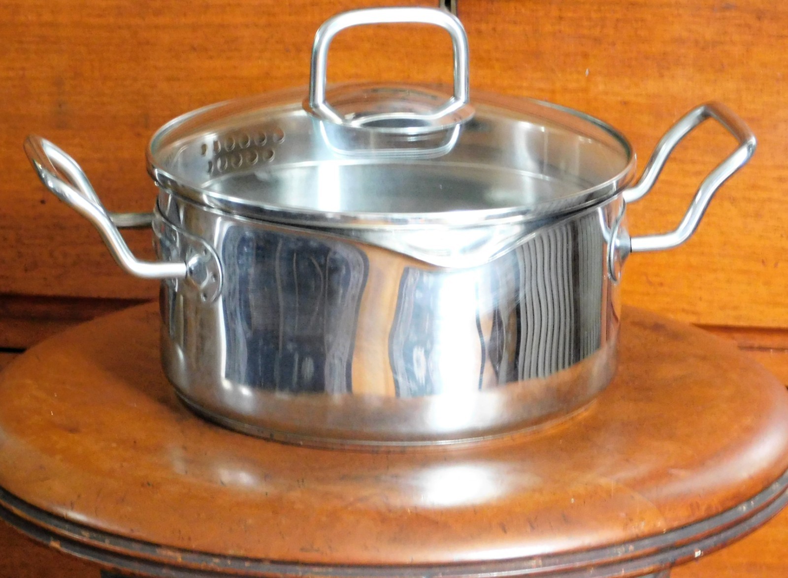 Norpro KRONA 3 Quart Vented Pot with Straining Lid, 3 Quarts, Stainless Steel