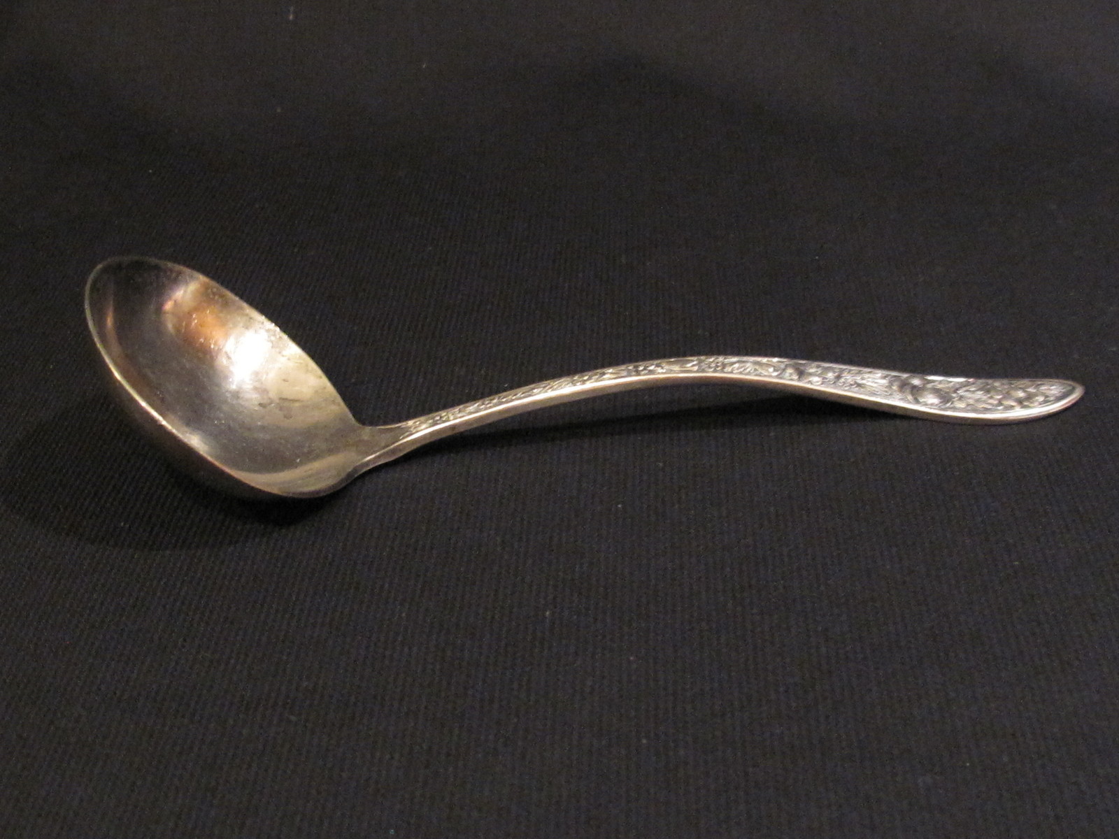Antique MET+ ROSE AA+ Silverplate Gravy Ladle Spoon Server 6 7/8\