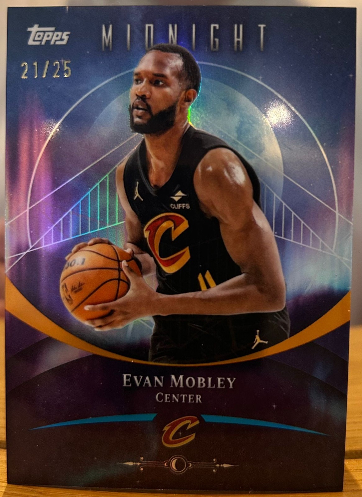 Evan Mobley #20 Moonrise /25 - Topps Midnight 2025/2026 -