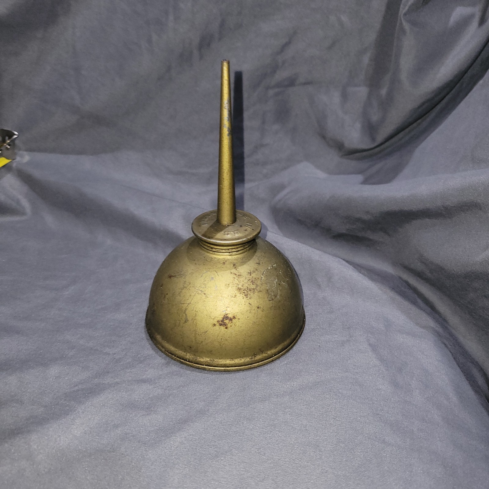 Vintage Eagle Oil Can USA Brass Tone Pump Oiler Long Spout Industrial Tool 6”