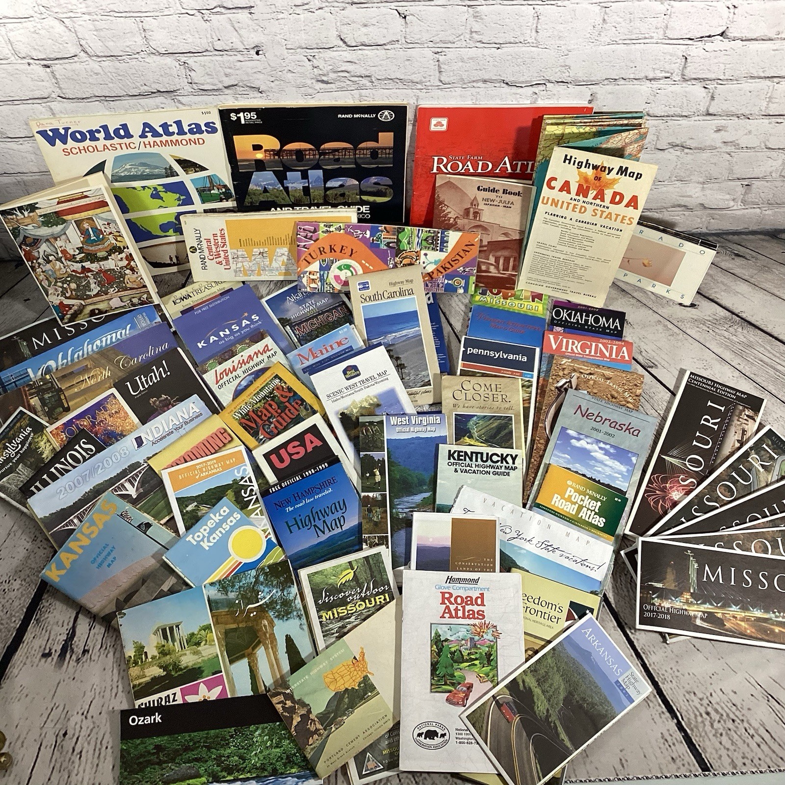 7 lbs 60 Map Lot Vtg Various Road Maps Highway Travel Atlas USA Foreign Folding