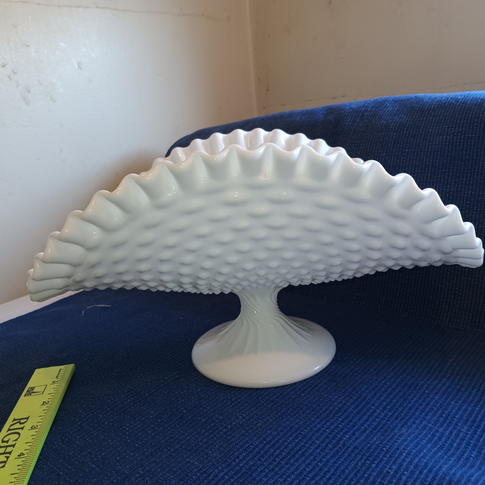 VNTG Fenton White Milk Glass Hobnail Ruffled Edge Banana Stand Fruit Bowl