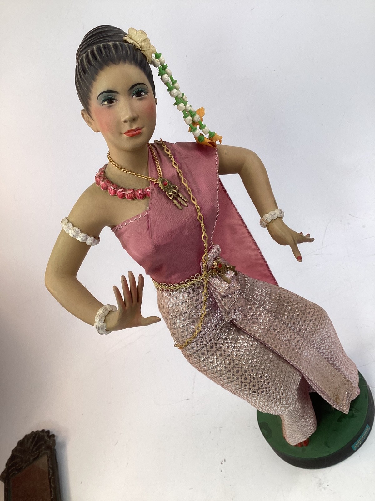Vintage 16” Asian Arts Piya Chuansathira Dancing Siamese Thai Doll   K1