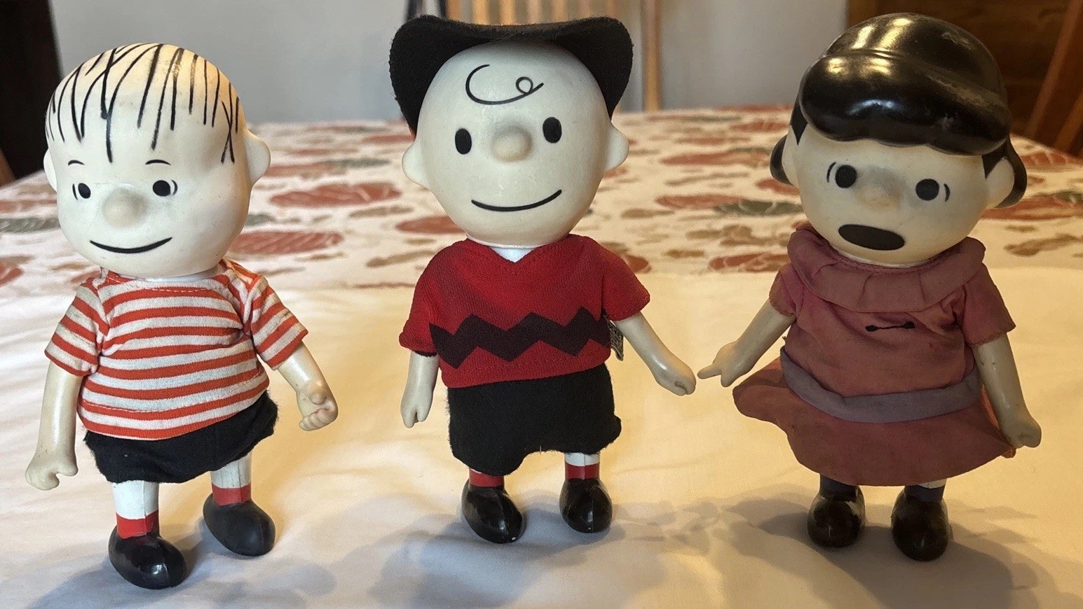 Vintage Peanuts Gang Pocket Dolls Charlie Brown, Lucy & Linus