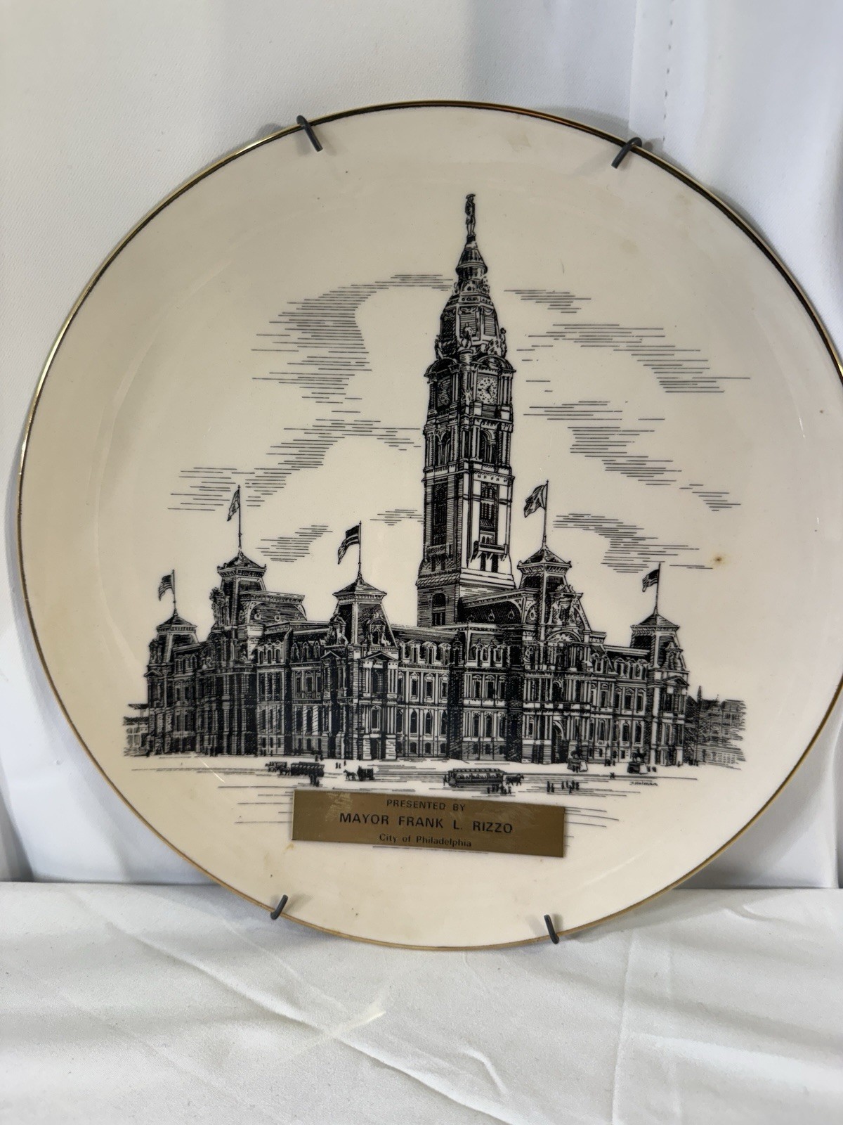 Heritage Fine China Philadelphia City Hall Plate Presented By Mayor Frank Rizzo