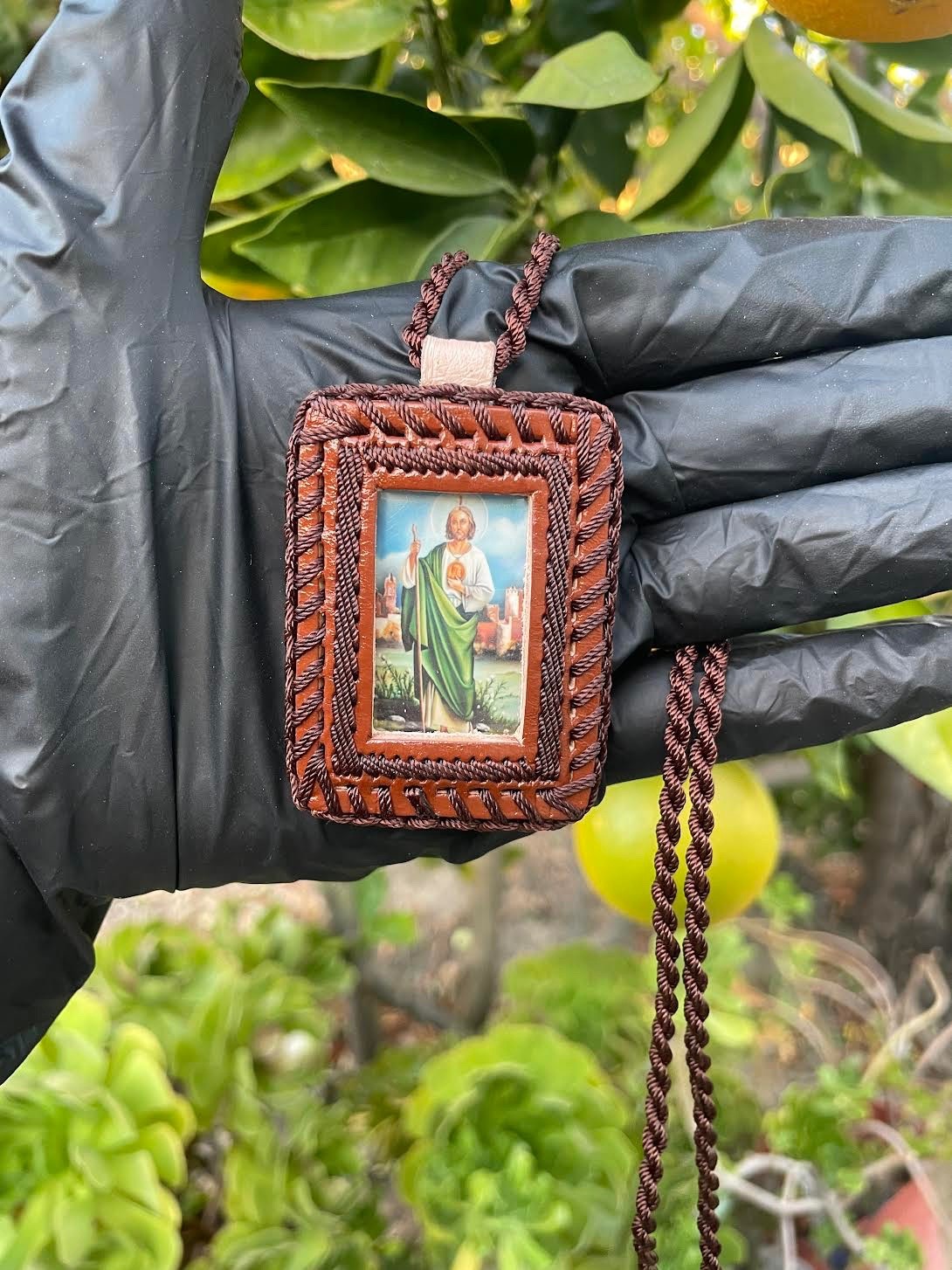 Religious/Scapular Escapulario San Judas -Brown / Cafe Vaqueta Cowhide