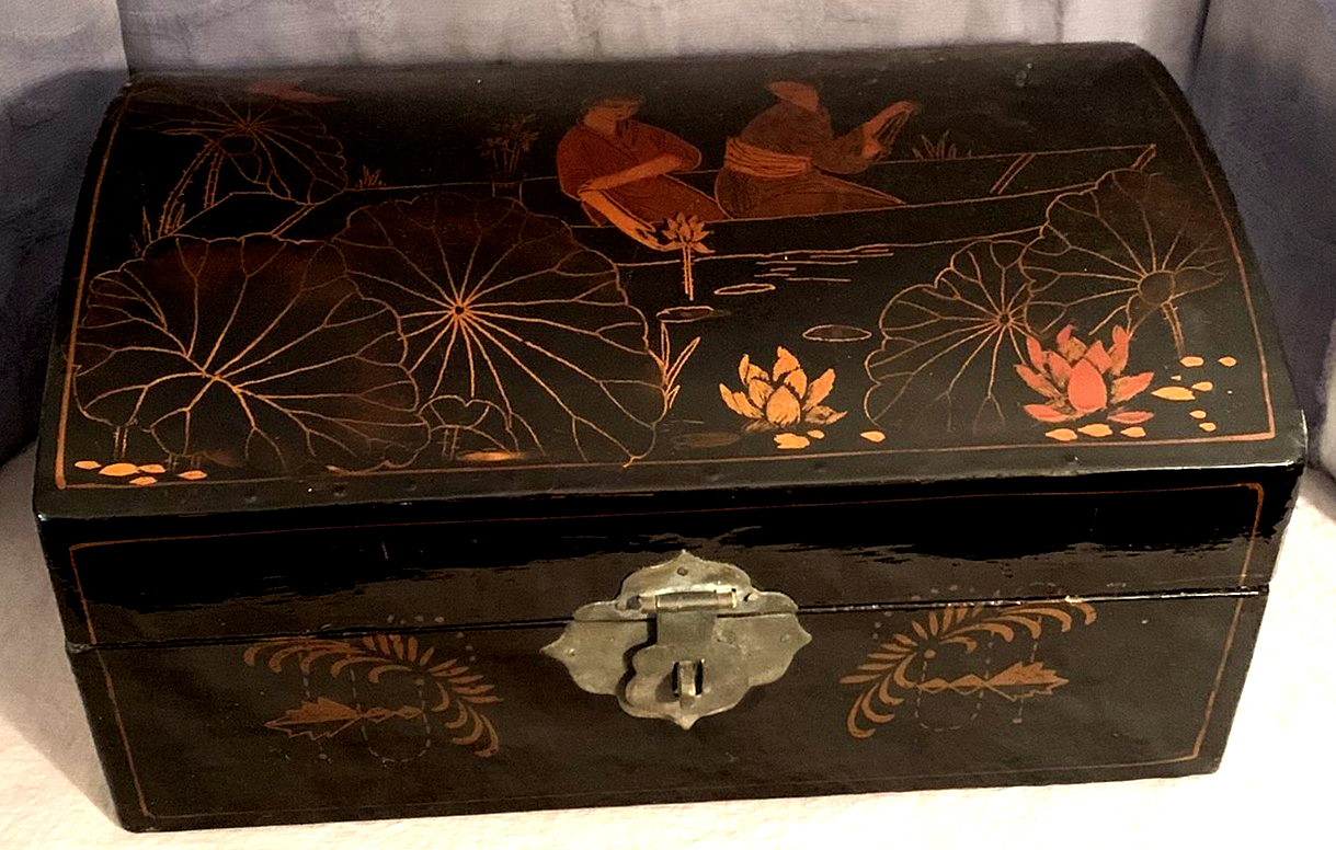 Nice Old Asian Lacquer Dome Top Trunk Box Approx 15 Nice Old Asian Lacquer Dome Top Trunk Box Approx 15