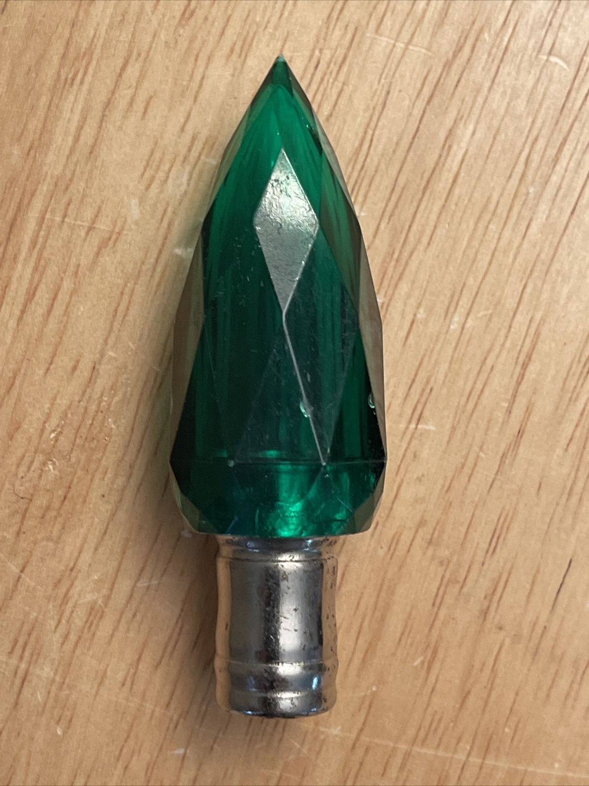 GREEN  CRYSTAL  FACETED  ACRYLIC LIGHTING  LAMP  SHADE  FINIAL  (NEW OLD STOCK)