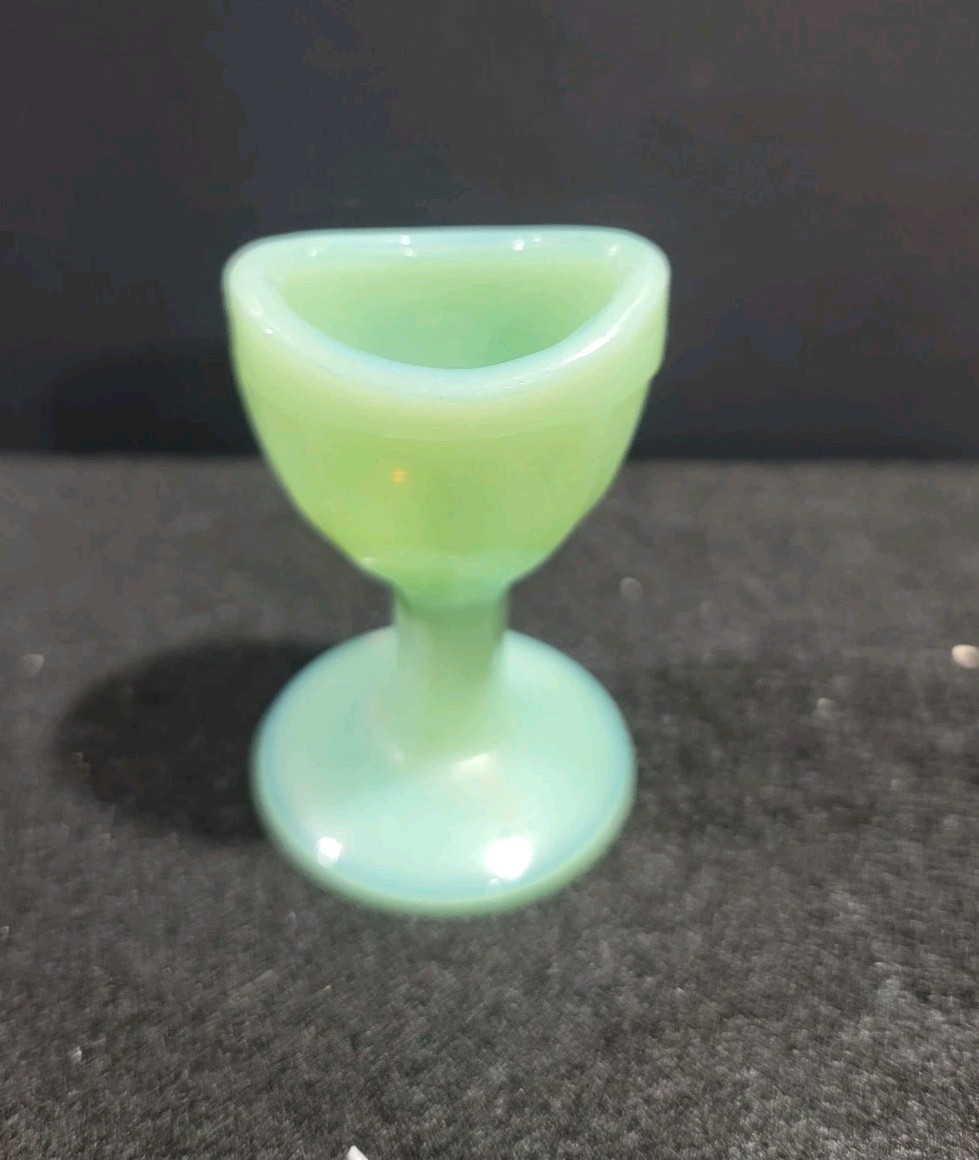  Jadeite Glass Eyewash Cup Green Jadite Eye Bath Pedestal Cup 3