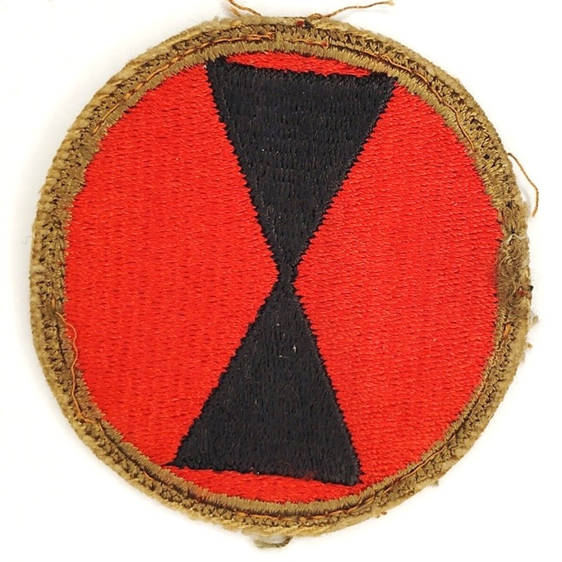 US Army 7th Infantry Division WWII Hourglass Patch – Vintage Cut Edge 2‑1/2\
