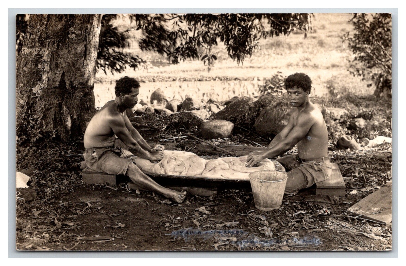 HAWAII RPPC ~ Native Hawaiins pounding POI  1908c