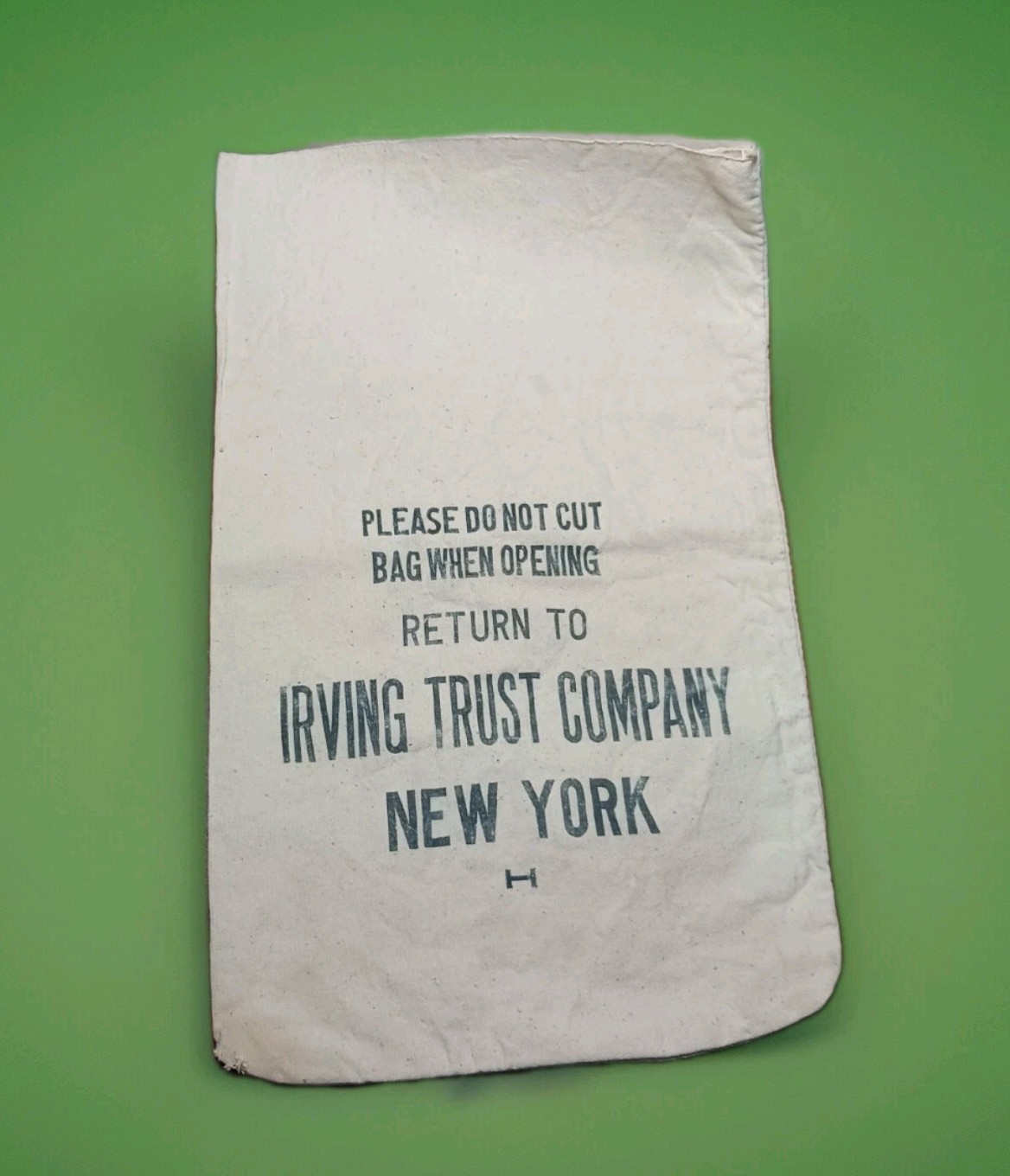 Vintage IRVING TRUST COMPANY Canvas Bank Money Transport Bag - New York 16