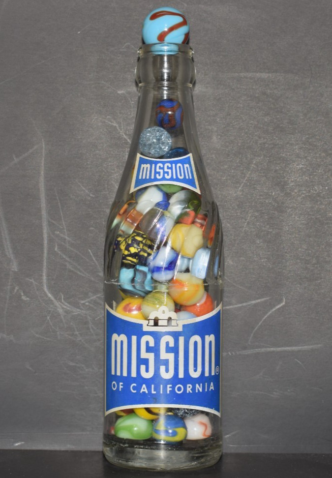 👩🏻‍🦰➖⏩Mixed Vintage lot of 60 Marbles in 👽🚀👽1950s MISSION Soda Pop Bottle