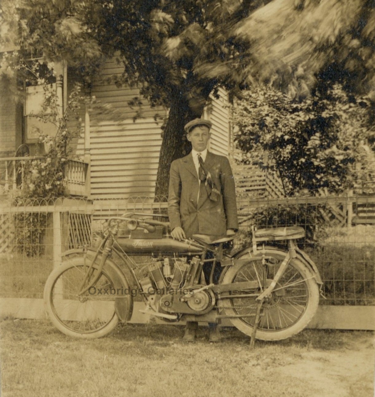 Indian Motorcycle 1905 Early Model Springfield Mass Hendee Sepia Photo J10077 Indian Motorcycle 1905 Early Model Springfield Mass Hendee Sepia Photo J10077