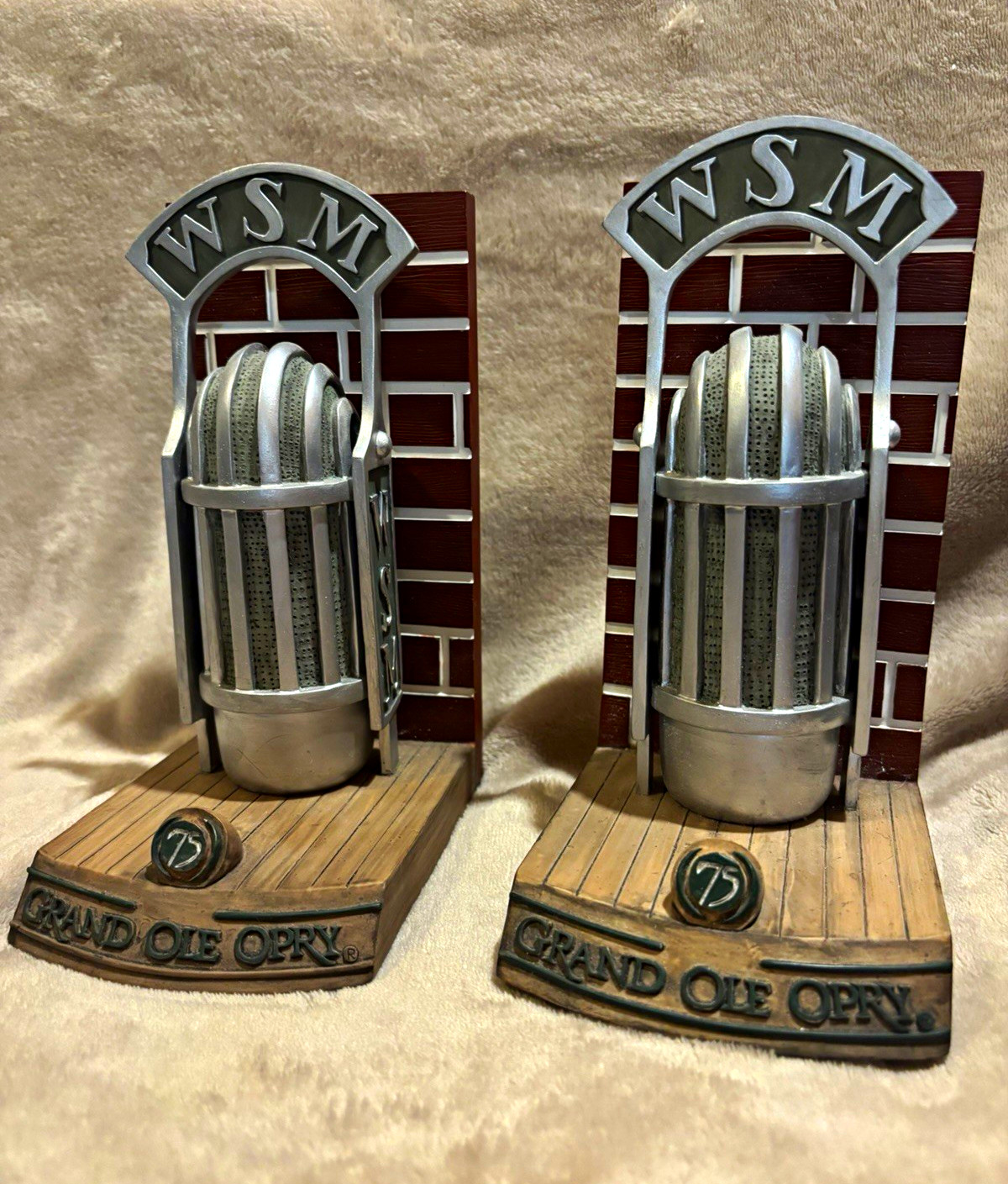 Grand Ole Opry WSM 75th Anniversary Microphone Bookends Pair, Resin Art Deco