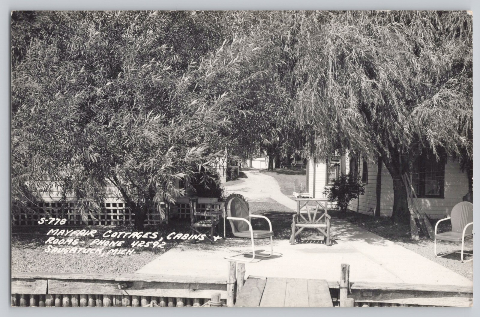Mayfair Cottages Cabins Rooms Saugatuck Michigan RPPC Postcard