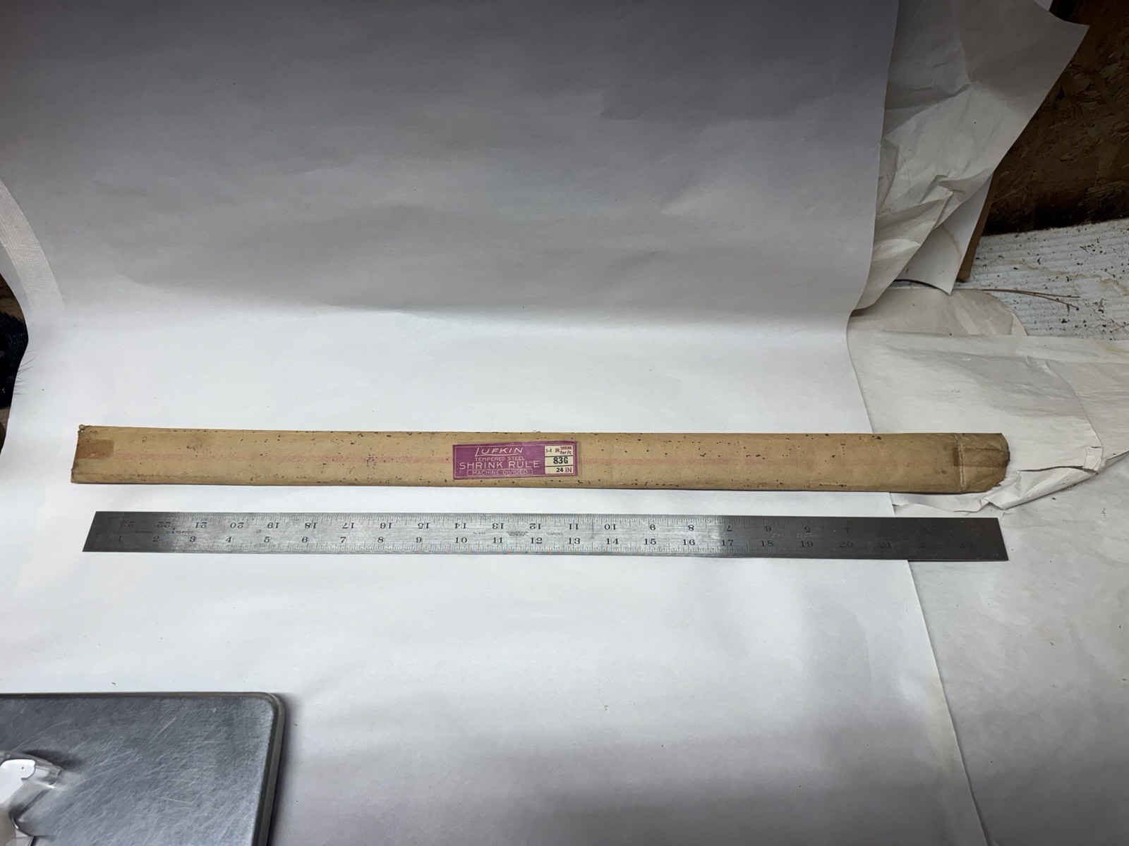 Lufkin Shrink Rule 83G 24 in Length - 1-4 in shrink per ft