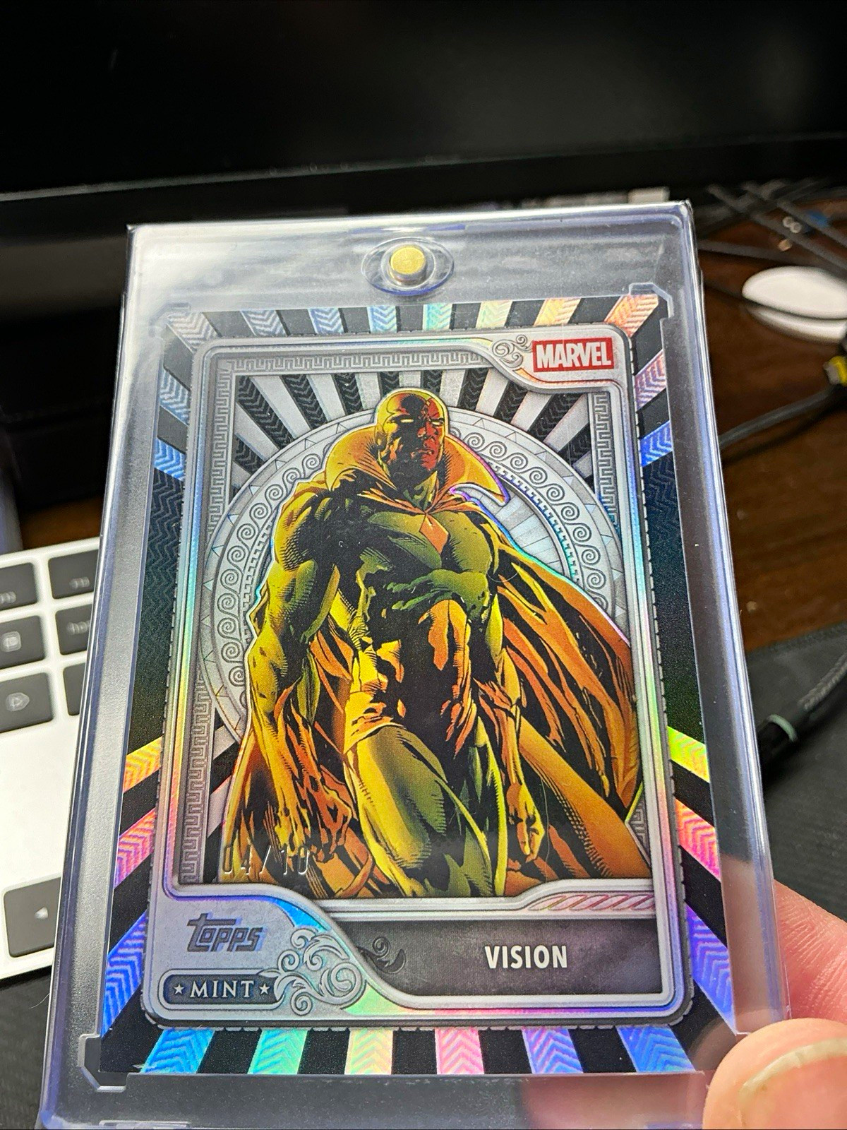2026 Topps Mint Marvel VISION #60 Black Foil 04/10 SSP Silver Tier