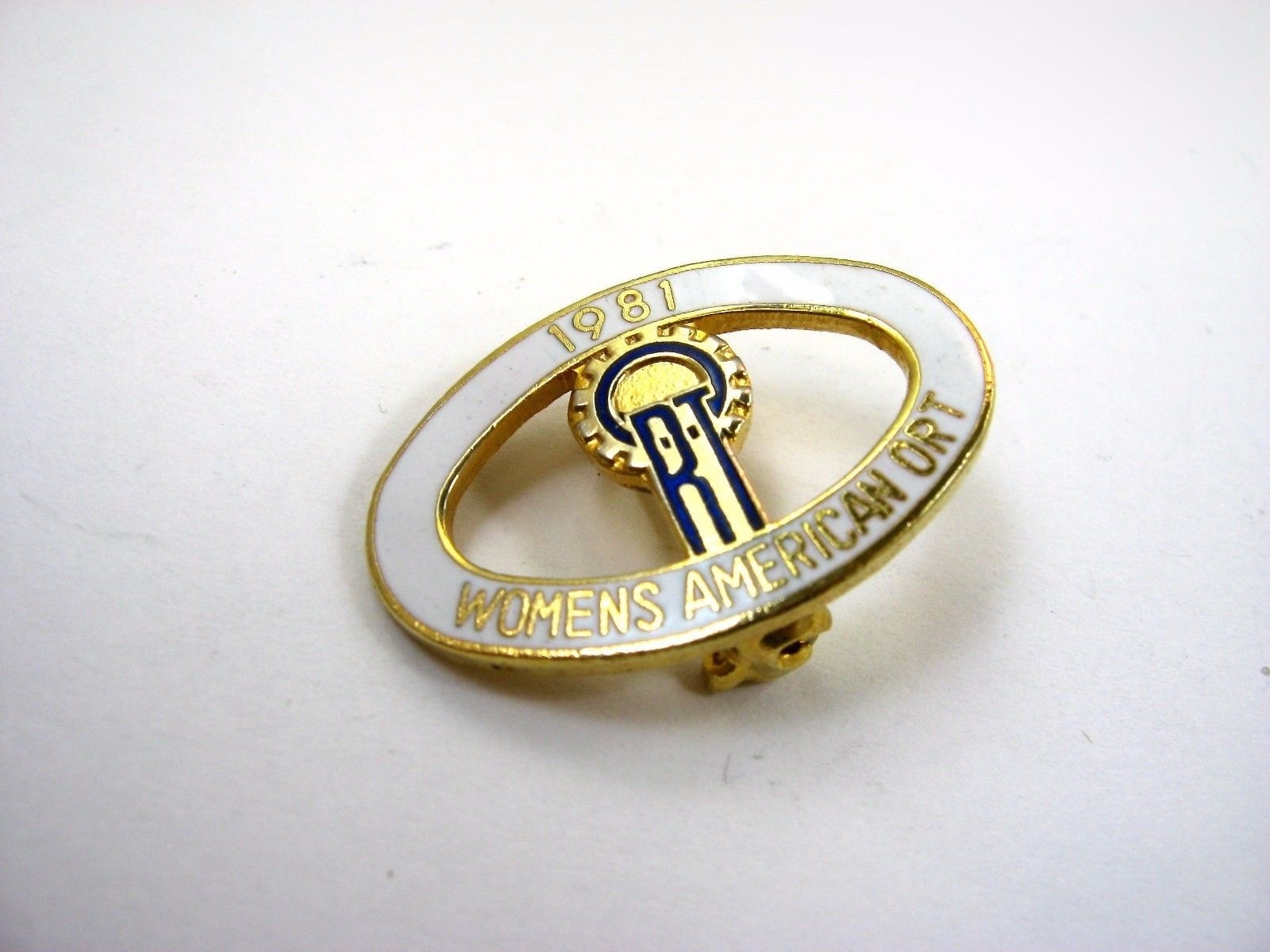 Vintage 1981 Womens American ORT Pin Badge Gold Tone White Enamel Jewish Org
