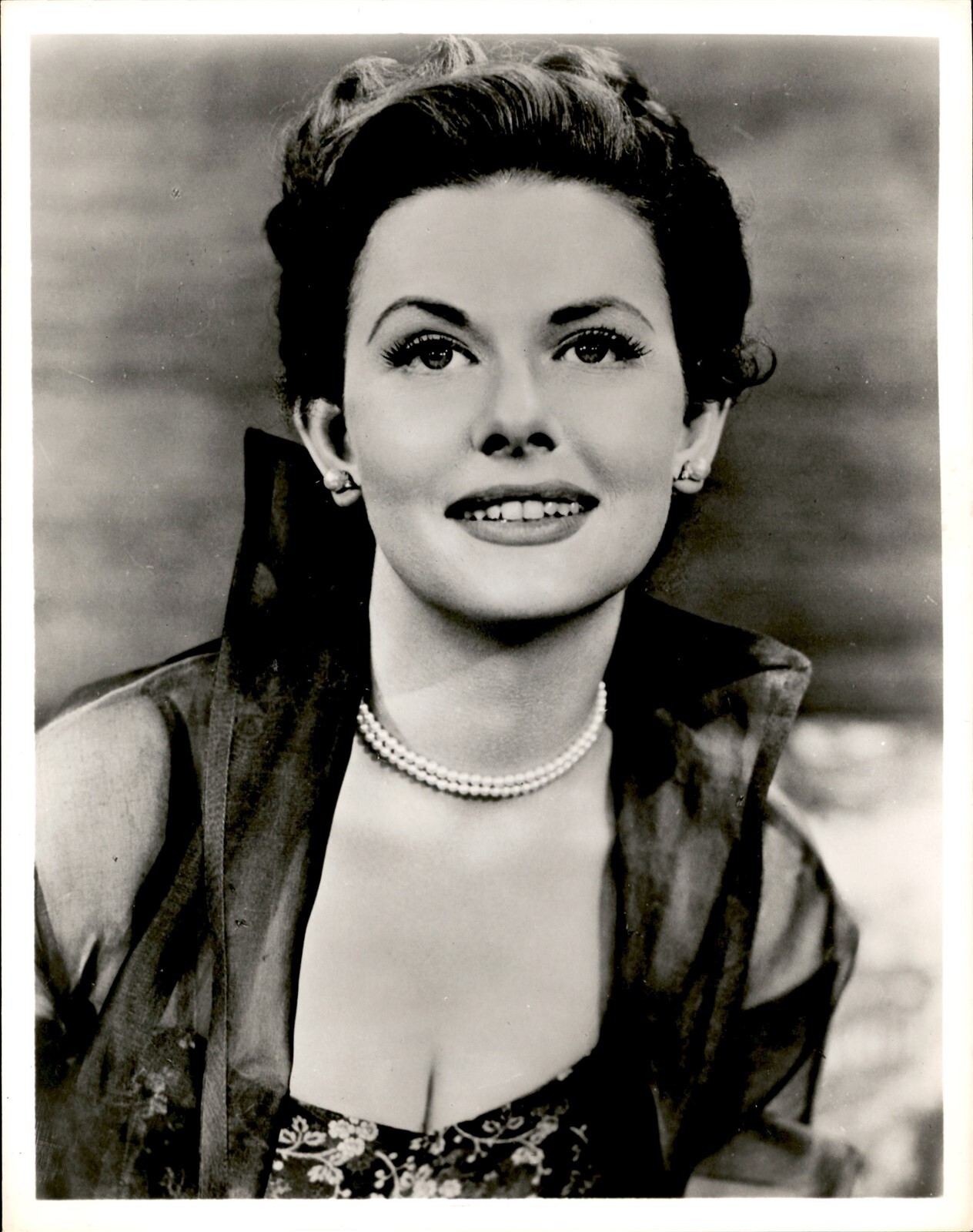 LD379 1960 Orig Photo HELEN WESTCOTT ELEGANT PEARL NECKELACE LD379 1960 Orig Photo HELEN WESTCOTT ELEGANT PEARL NECKELACE